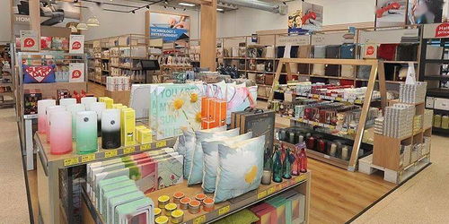 Tesco公司一季度成績亮眼，家居產品銷售復蘇，日用品銷售穩步增長